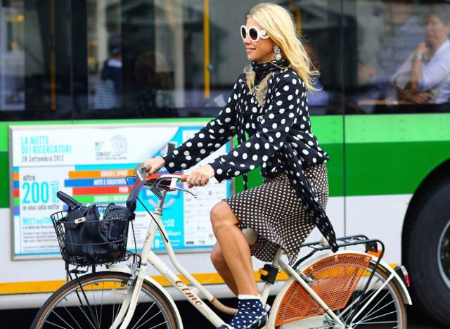 00 polka dots 01 7bb32