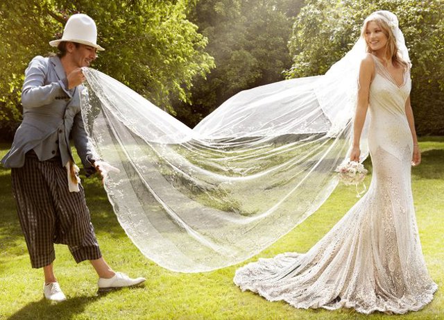 02kate-moss-wedding-dress_content 02kate-moss-wedding-dress_content