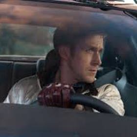 auto Chevrolet r. 73, herec Ryan Gosling, film Řidič (Drive), r. 2011 auto Chevrolet r. 73, herec Ryan Gosling, film Řidič (Drive), r. 2011