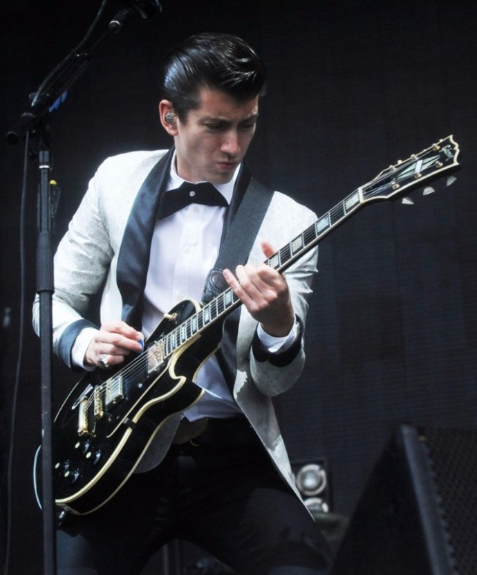 Alex Turner dostal nás i celý Berlín