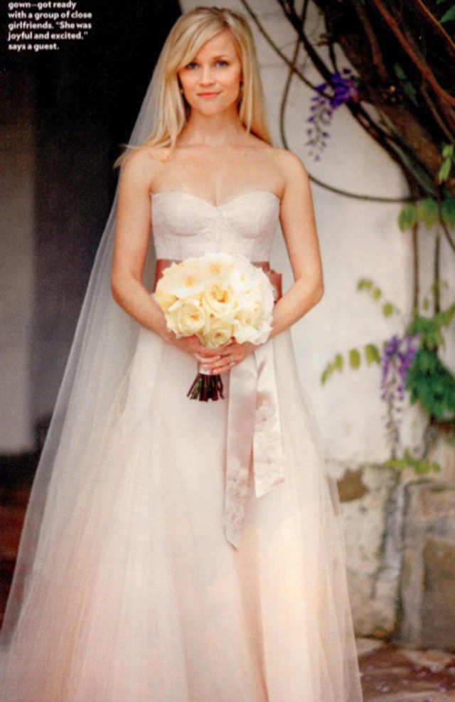 07the-best-10-celebrity-wedding-dresses-6 07the-best-10-celebrity-wedding-dresses-6