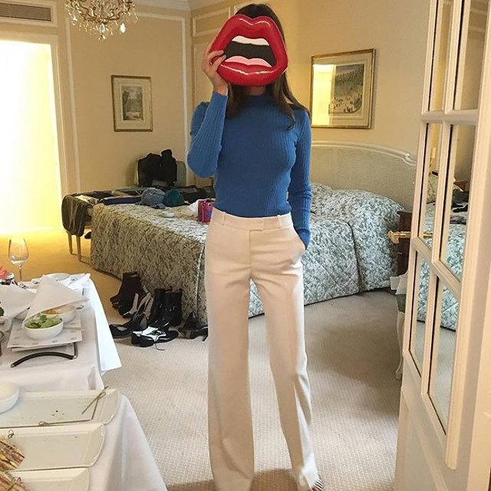 @jeannedamas