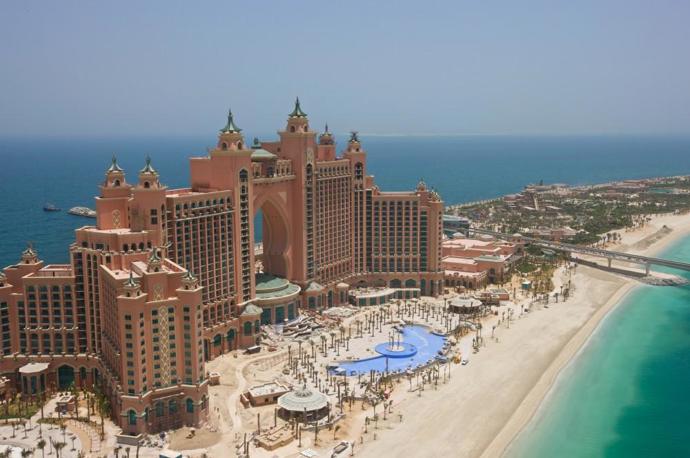 Atlantis hotel