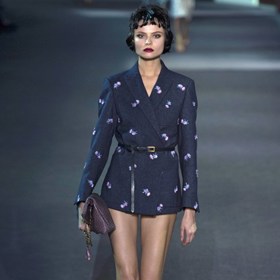 Šaty z kolekce Louis Vuitton podzim 2013 Šaty z kolekce Louis Vuitton podzim 2013