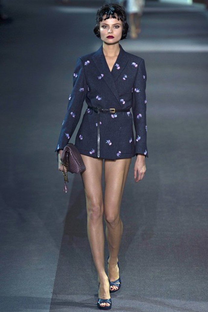 Šaty z kolekce Louis Vuitton podzim 2013