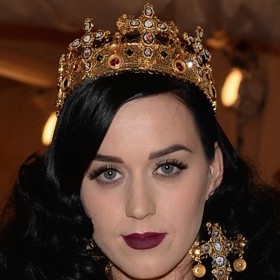 Vlasová evoluce Katy Perry Vlasová evoluce Katy Perry