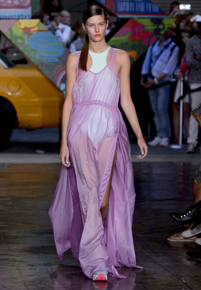 DKNY