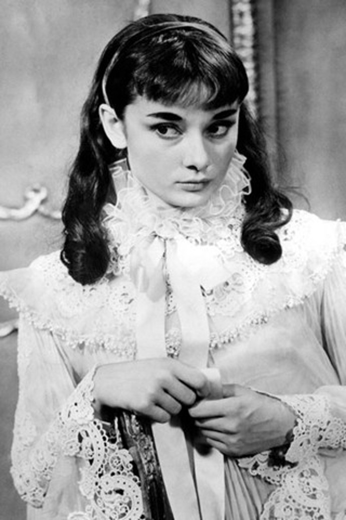 Slavné účesy slavné Audrey Hepburn