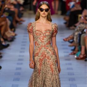 NYFW jaro/léto 2013: Božský Zac Posen NYFW jaro/léto 2013: Božský Zac Posen