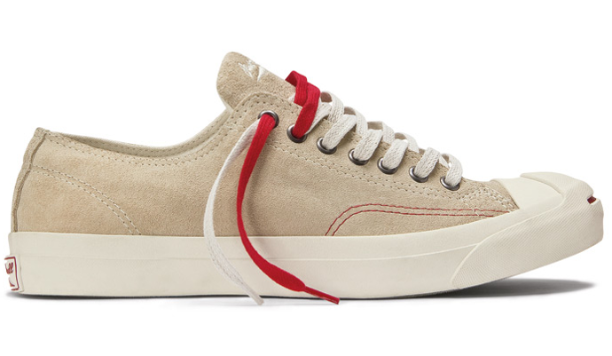 Je mu 104 a navrhuje pro Converse