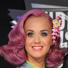Vlasová evoluce Katy Perry Vlasová evoluce Katy Perry