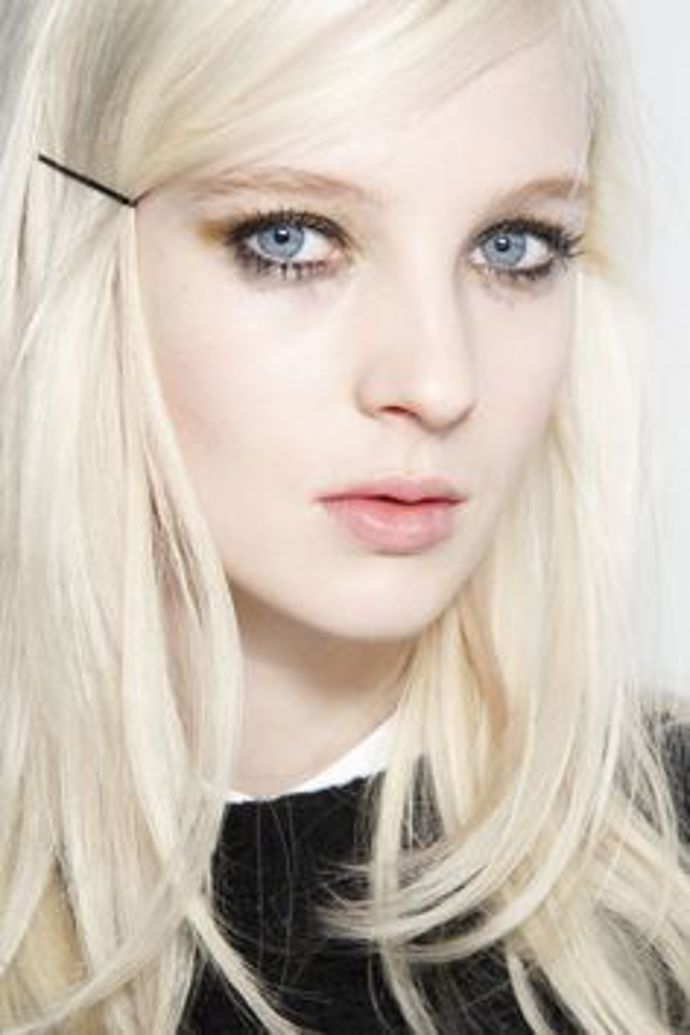 STUDENÁ BLOND