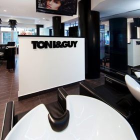 TONI & GUY v Opletalově ulici