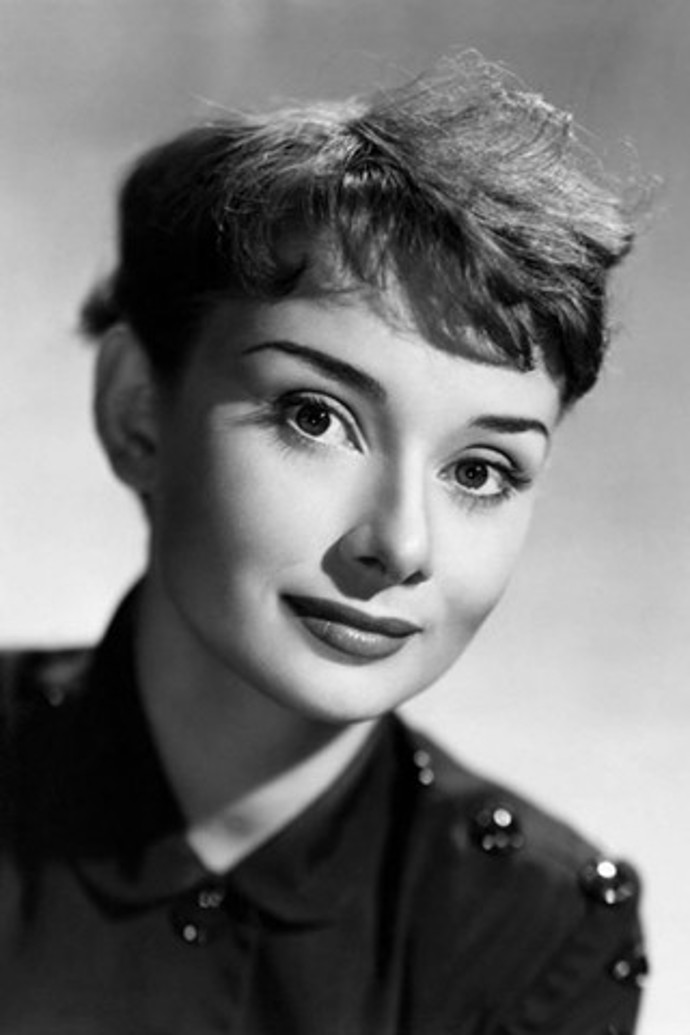Slavné účesy slavné Audrey Hepburn
