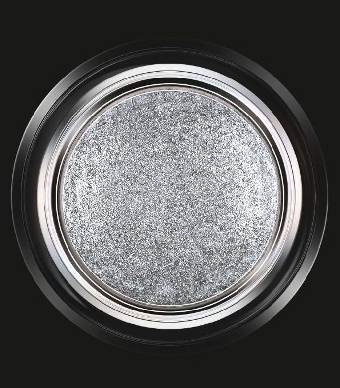 Giorgio Armani, Eyes to Kill