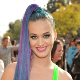 Vlasová evoluce Katy Perry Vlasová evoluce Katy Perry