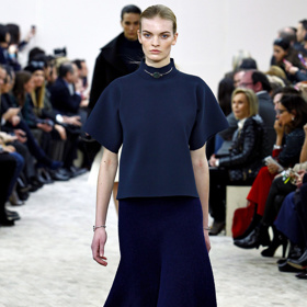 TREND: námořnická modř TREND: námořnická modř