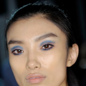 BEAUTY TREND: Modré stíny BEAUTY TREND: Modré stíny