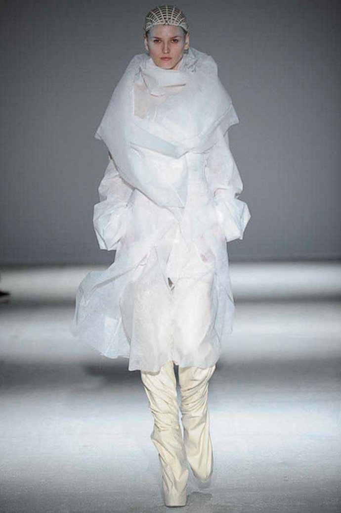 PFW: GARETH PUGH A/W 2014/15