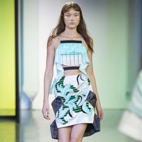 JARNÍ TREND: SÍLA KVĚTIN JARNÍ TREND: SÍLA KVĚTIN
