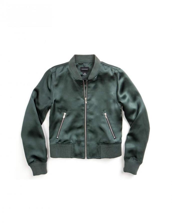 JARNÍ MUST-HAVE: BOMBER