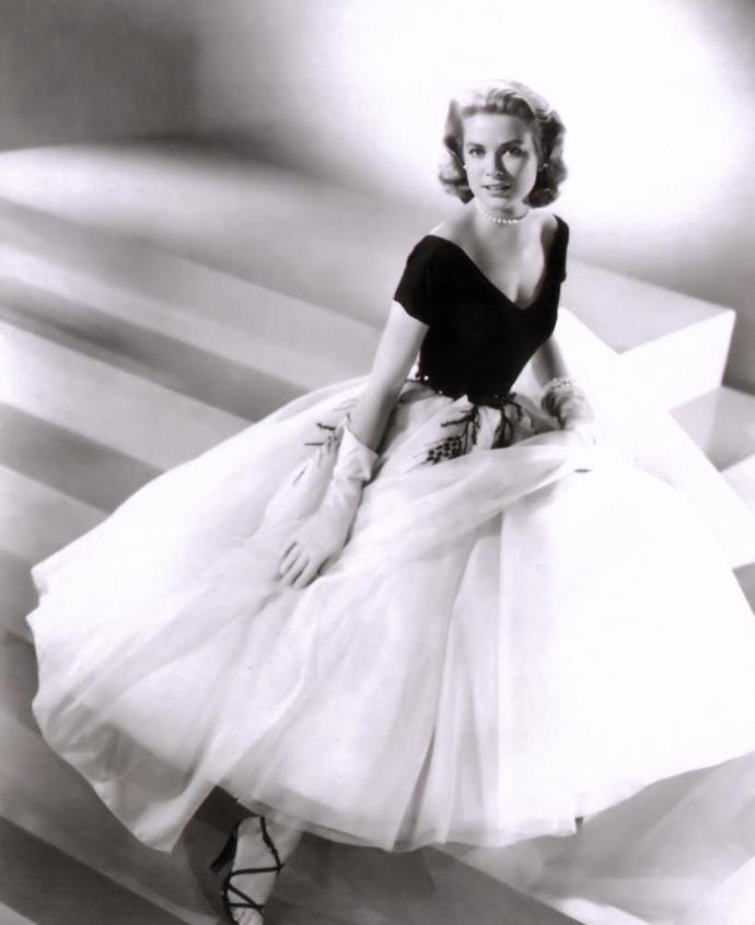 First look: Nicole Kidman jako Grace Kelly