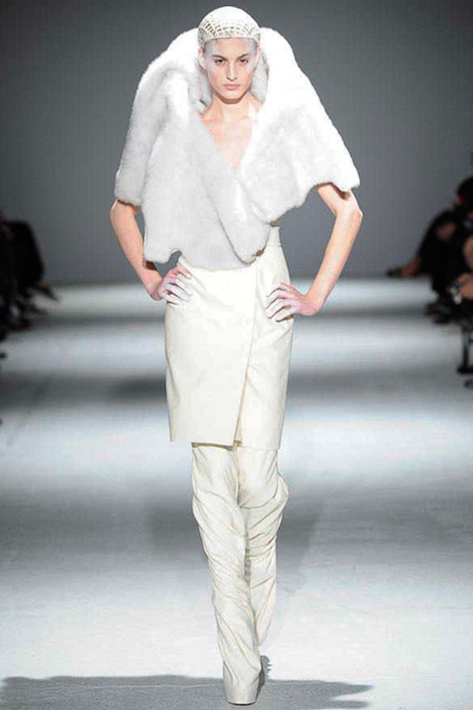 PFW: GARETH PUGH A/W 2014/15