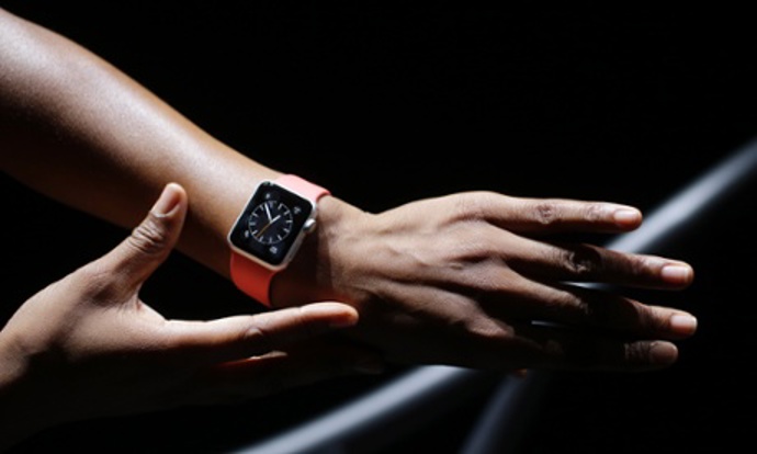 Karl nosí  Apple Watch!