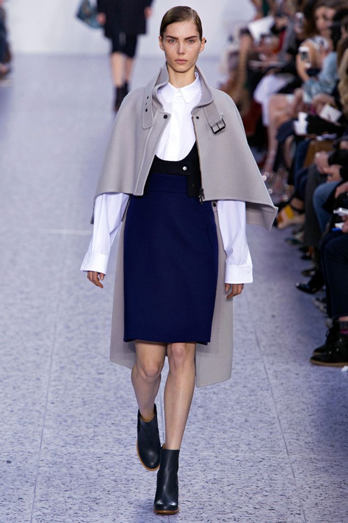 TREND: námořnická modř