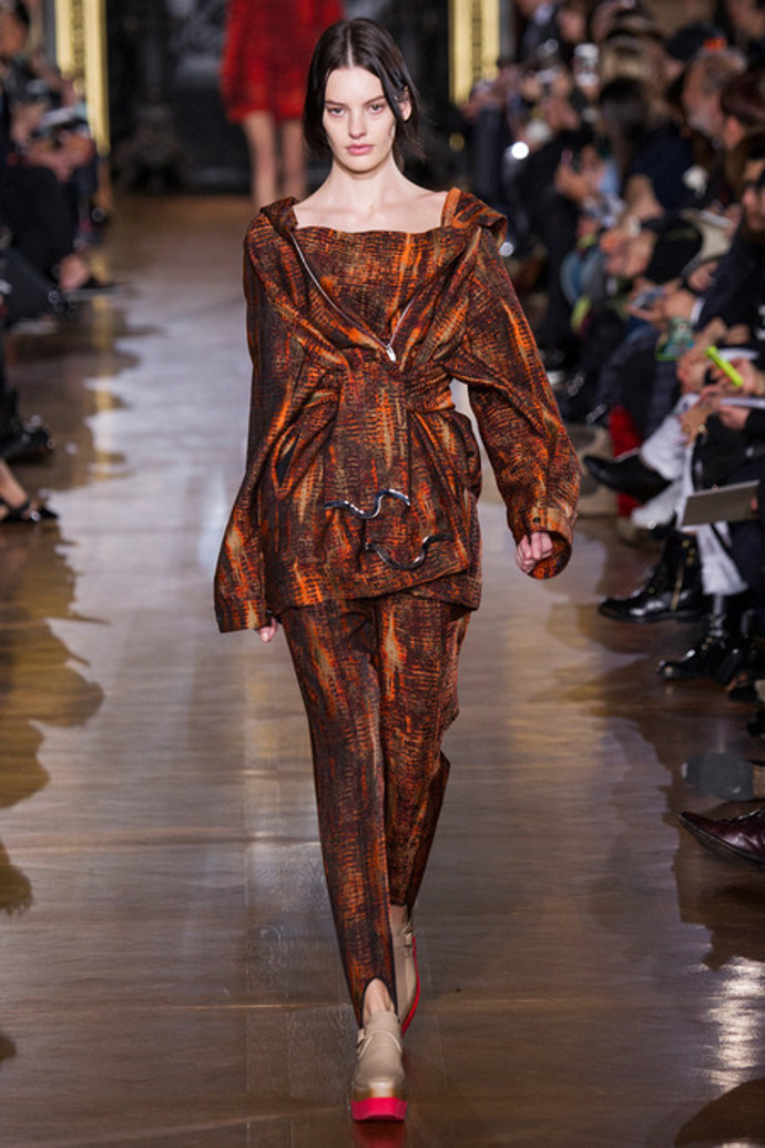 PFW: CHRISTIAN DIOR, GIVENCHY A STELLA McCARTNEY