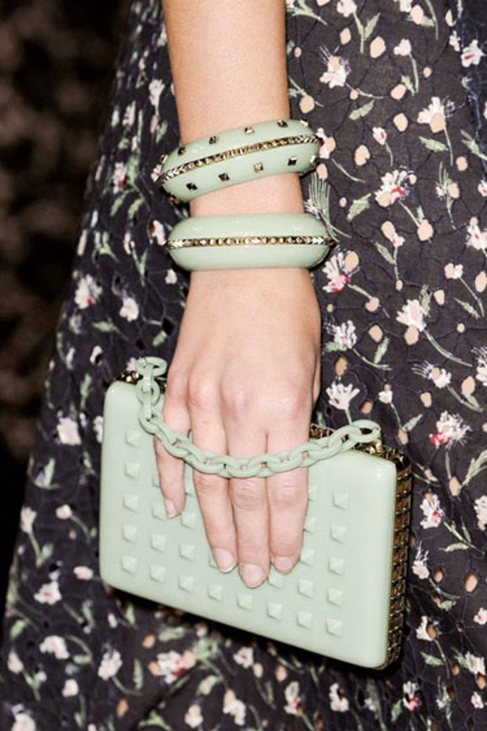 Letní trend: Nude nehty