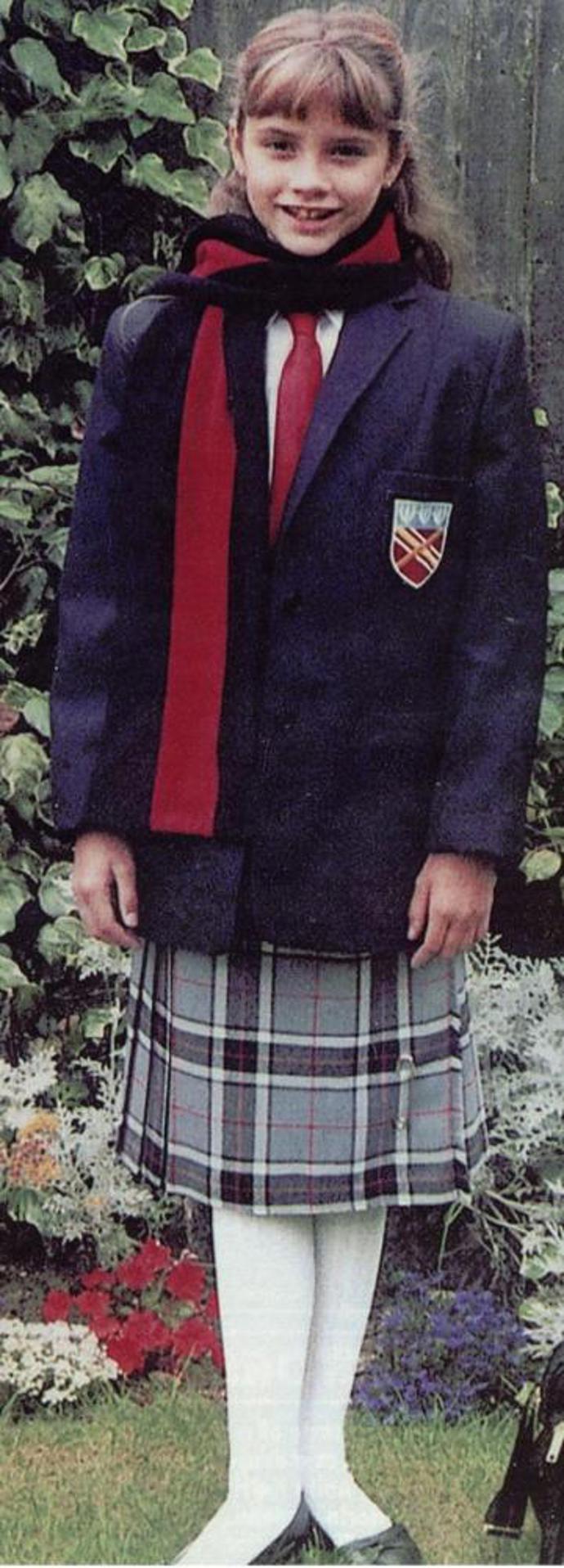 šik ve školní uniformě