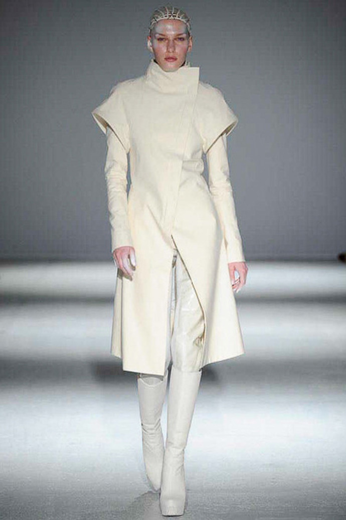 PFW: GARETH PUGH A/W 2014/15
