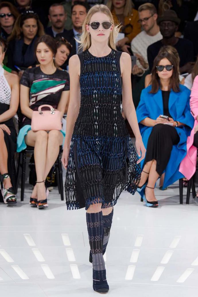 DIOR NA FASHION WEEKU: NÁVRAT DO BUDOUCNOSTI
