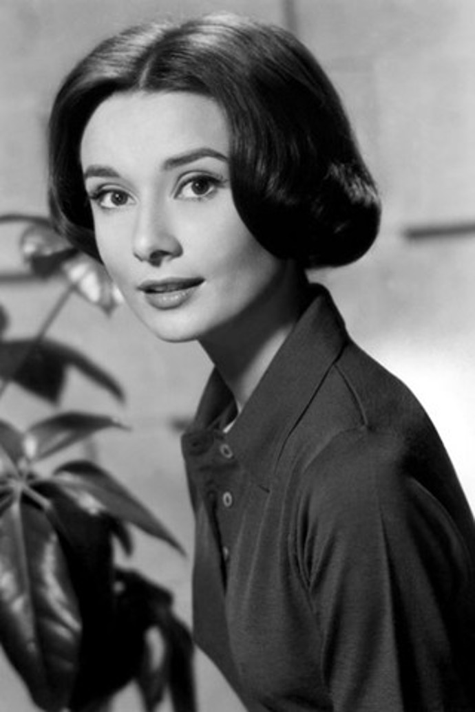 Slavné účesy slavné Audrey Hepburn
