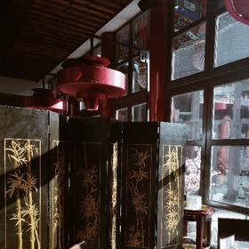 "Restaurace v Pekingu s nejlepší pekingskou kachnou co jsem kdy měla." "Restaurace v Pekingu s nejlepší pekingskou kachnou co jsem kdy měla."
