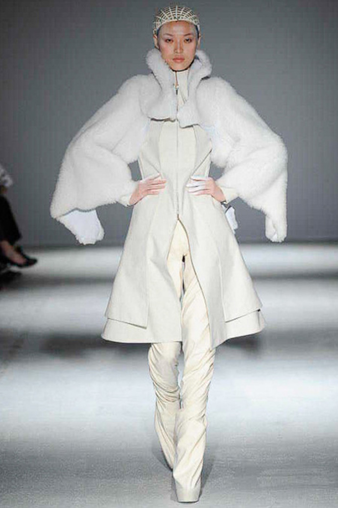 PFW: GARETH PUGH A/W 2014/15