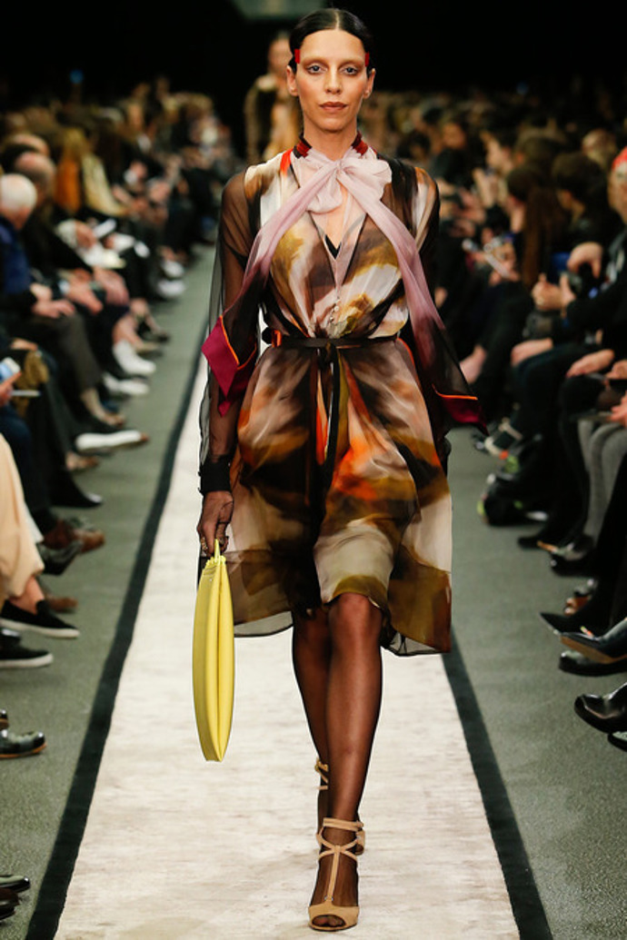 PFW: CHRISTIAN DIOR, GIVENCHY A STELLA McCARTNEY