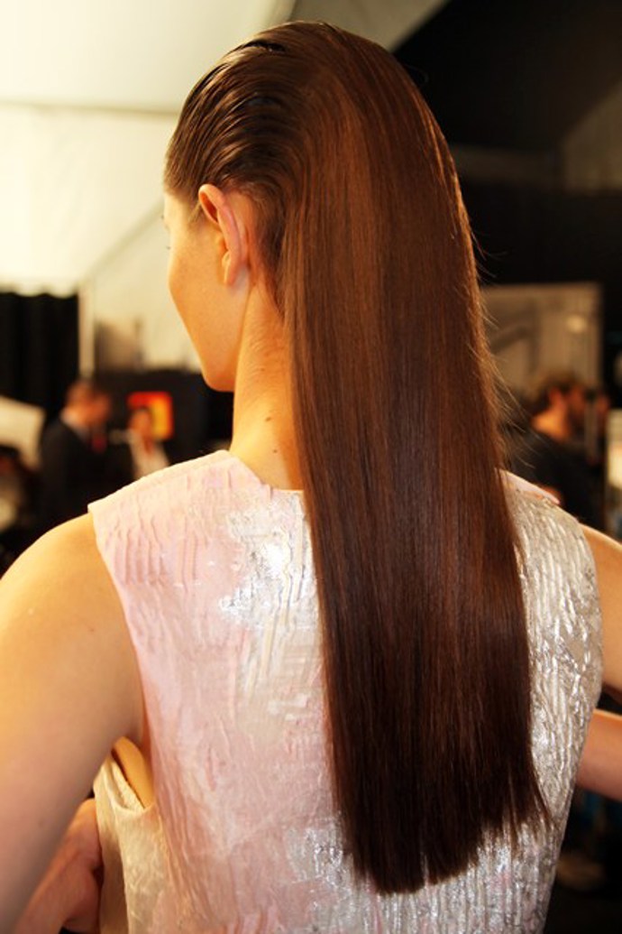HAIR TREND: Uhlazený vzhled