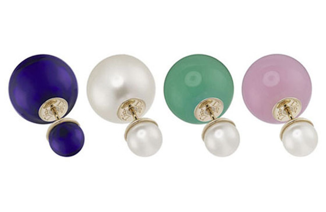 les_boucles_d_oreilles_uniques__mise_en_dior__camille_miceli_christian_dior_9990_north_990x1