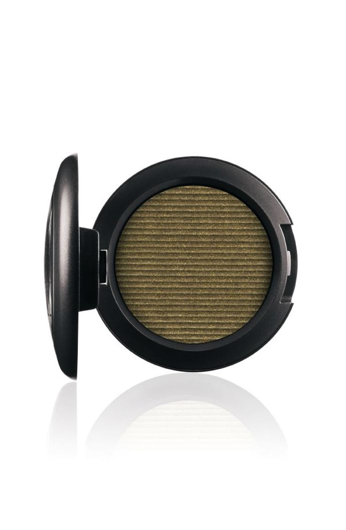 Metal-X Cream Shadow, Vintage Coin