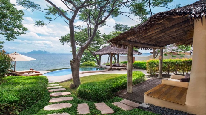 Naka Island Resort & Spa