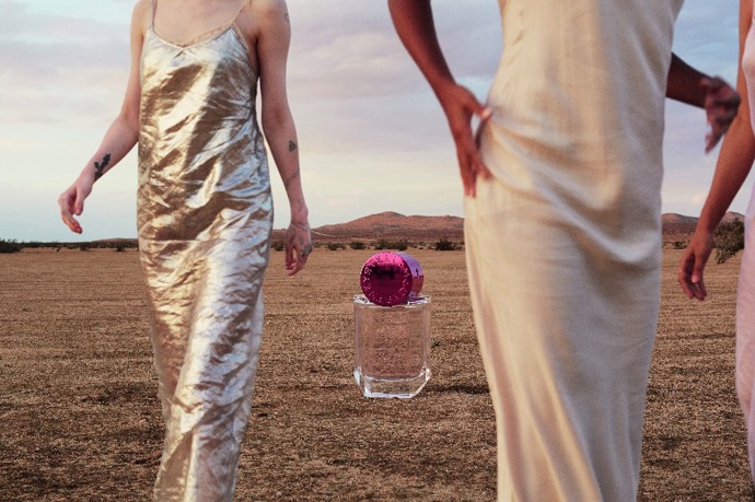 Dcera Madonny září v kampani na cool parfém Stella McCartney POP