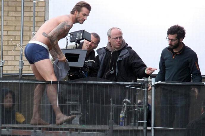 První fotky: David Beckham ve spodním prádle pro H&M