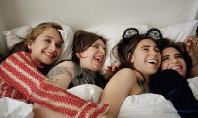 the trailer for season 5 of girls is finally here f0b0d
