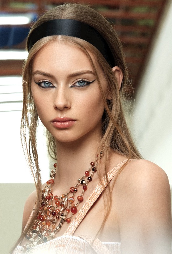 Sexy letní make-up krok za krokem