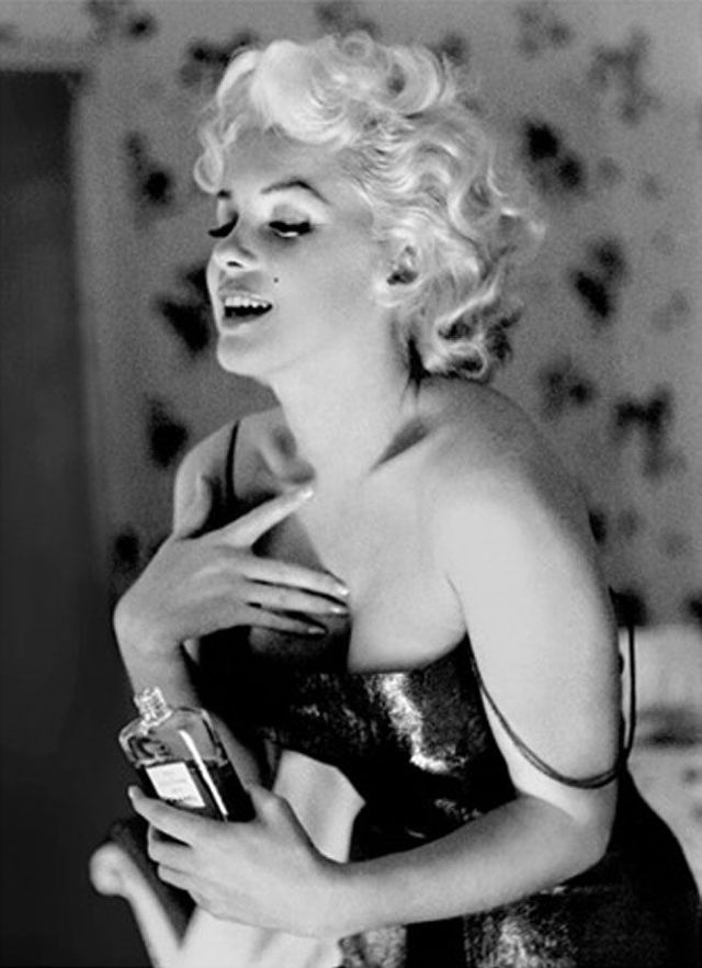 630607_Marilyn-Monroe-Chanel-No-5 630607_Marilyn-Monroe-Chanel-No-5