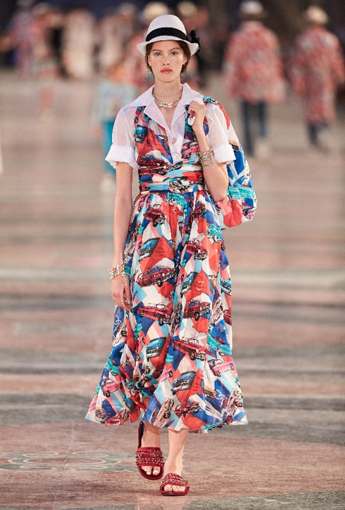 Celebrity a cool outfity na festivalu Burning Man