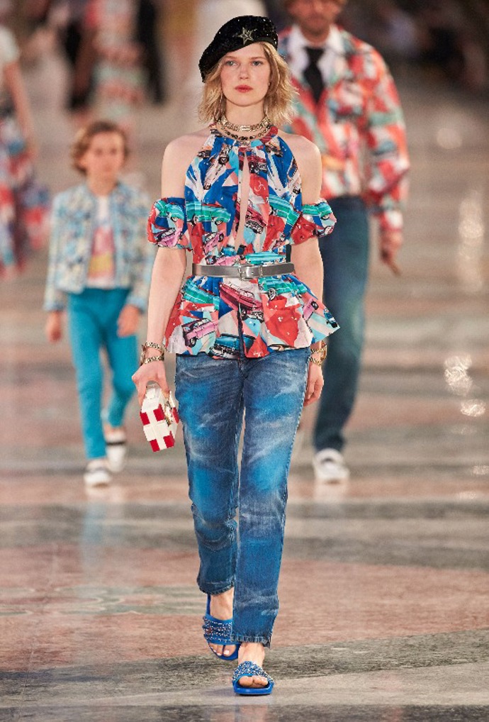 Celebrity a cool outfity na festivalu Burning Man