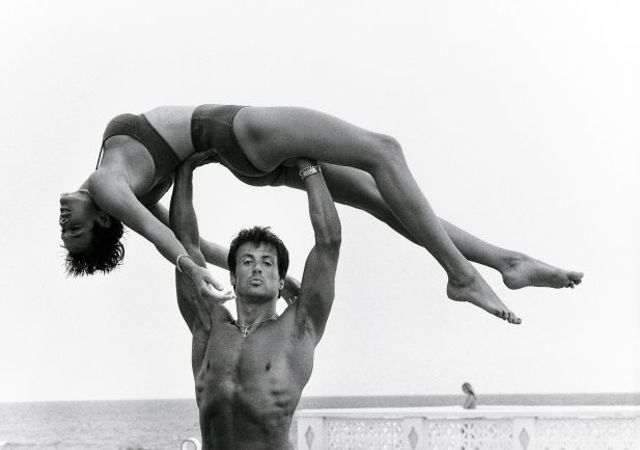Sylvester Stallone Holding Up Brigette Nielsen 1987 Long Island f7f14 Sylvester Stallone Holding Up Brigette Nielsen 1987 Long Island f7f14